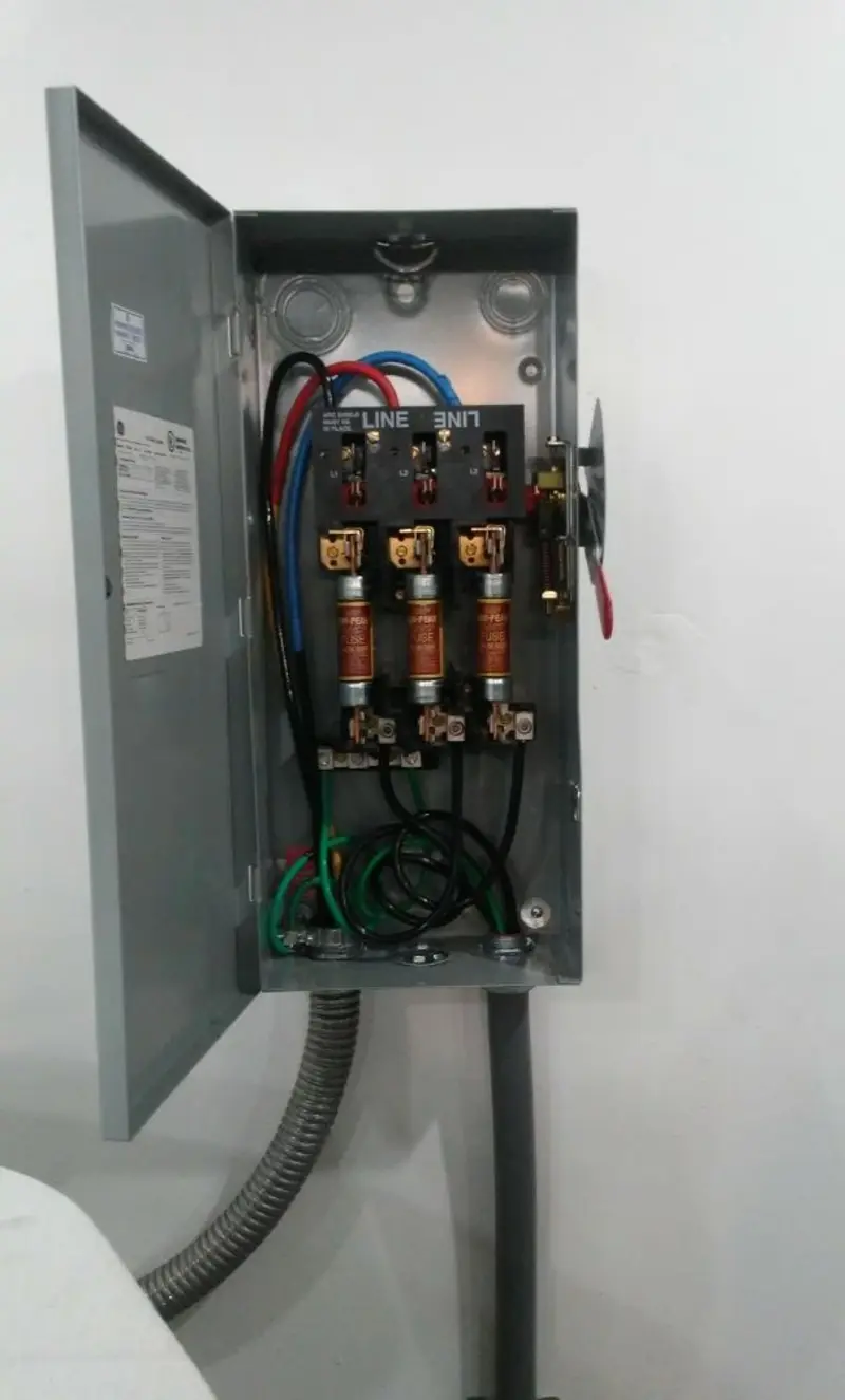 Three-phase disconnect switch installed for Electrical Wiring & Rewiring in Iona